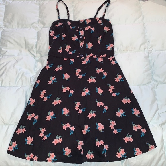 Hollister Dress - Picture 1 of 3